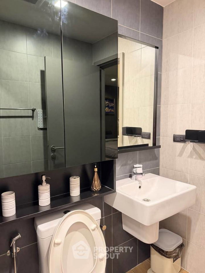 picture 1-BR Condo at The Base Garden Rama 9 near ARL Ramkhamhaeng (ID 3456592) - 11/13