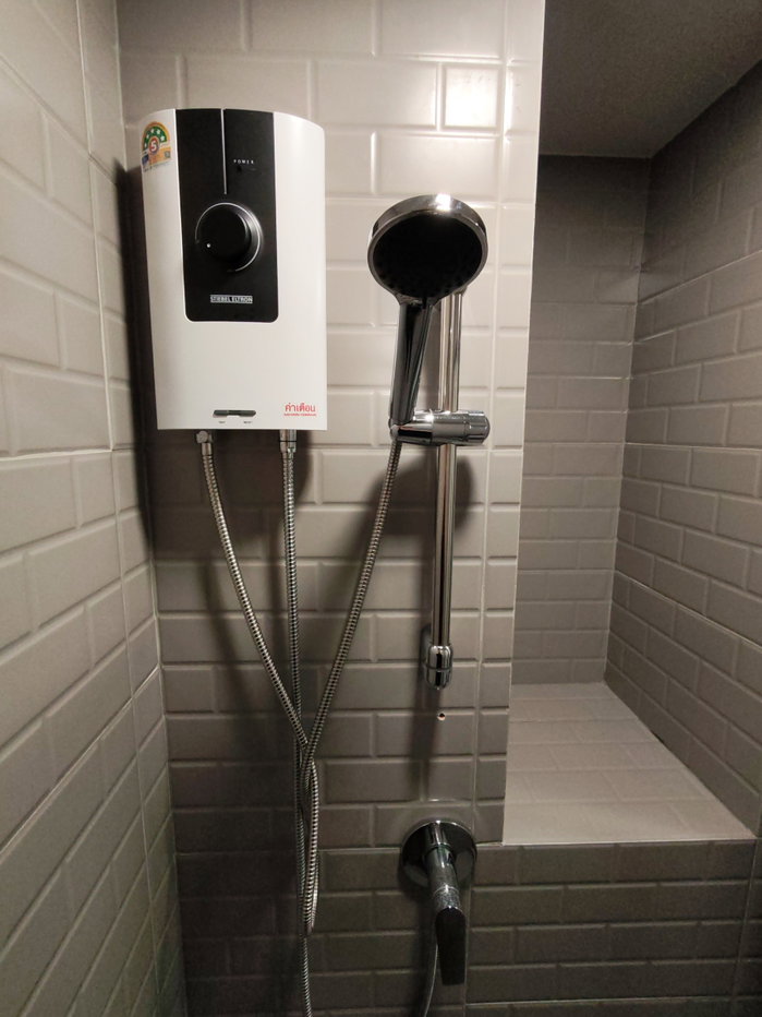รูป ขายคอนโด Atmoz Flow Minburi ชั้น 5 ห้องมุมเป็นส่วนตัว วิวสระว่ายน้ำ เฟอร์นิเจอร์ครบ พร้อมเข้าอยู่ - รูปที่ 14/15