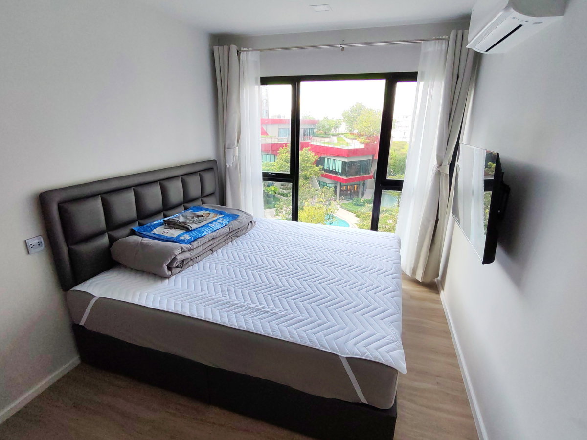 รูป ขายคอนโด Atmoz Flow Minburi ชั้น 5 ห้องมุมเป็นส่วนตัว วิวสระว่ายน้ำ เฟอร์นิเจอร์ครบ พร้อมเข้าอยู่ - รูปที่ 4/15