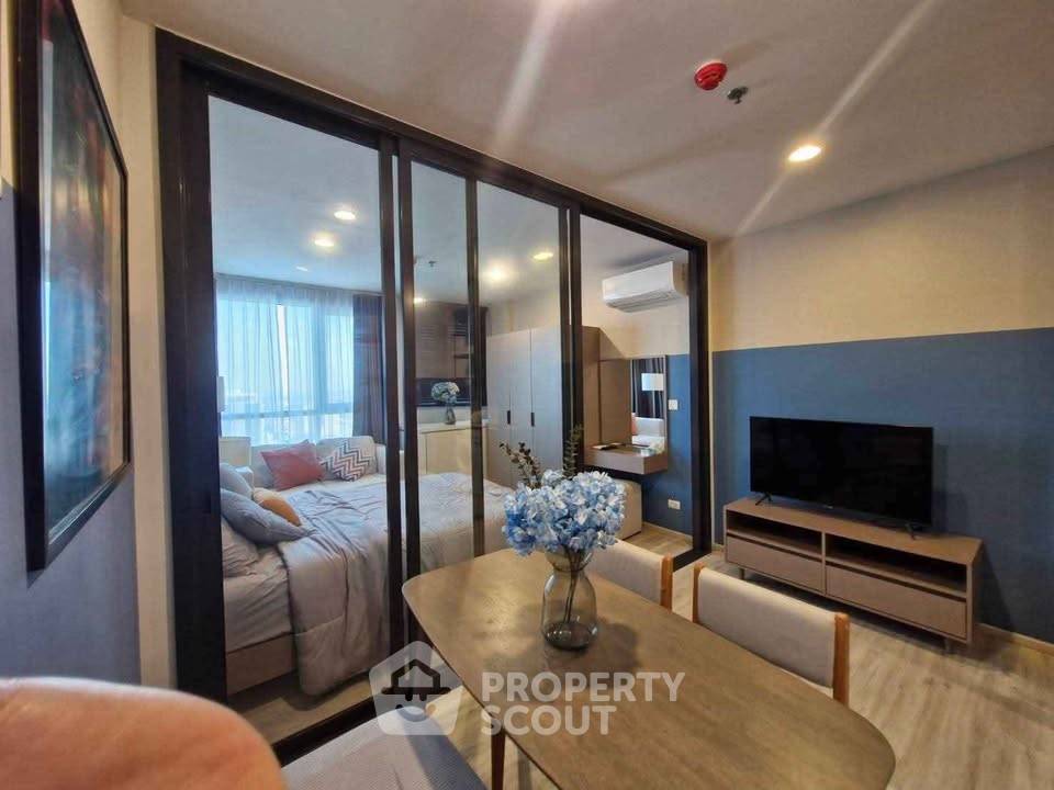 picture 32nd-Floor 1-BR At XT Huaikhwang, 100m To MRT Huai Khwang (ID 3454741) - 6/15