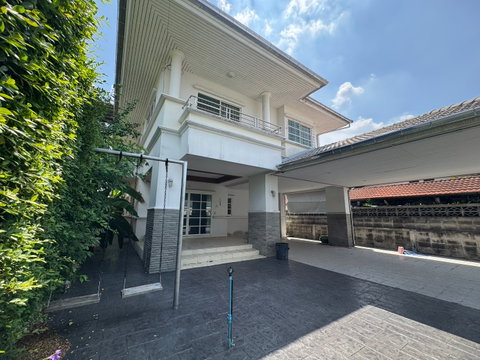 ให้เช่าบ้านเดี่ยวซอยโชคชัย4 บ้านเช่าสวยราคาดี (N.2020)