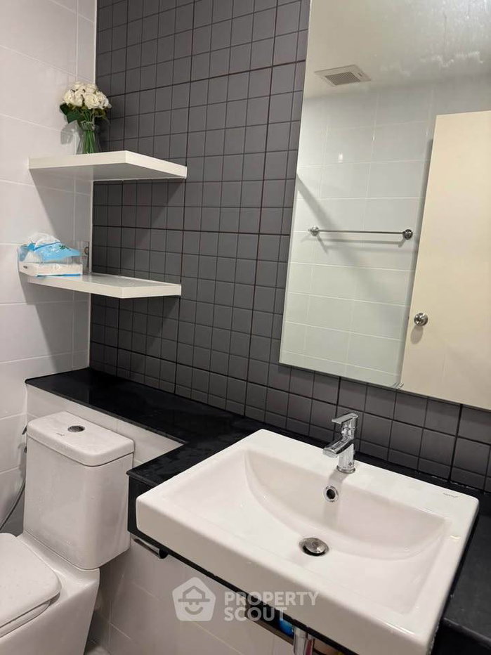 picture 1-BR Condo at Escent Park Ville Chiangmai in Fa Ham (ID 3455635) - 9/13