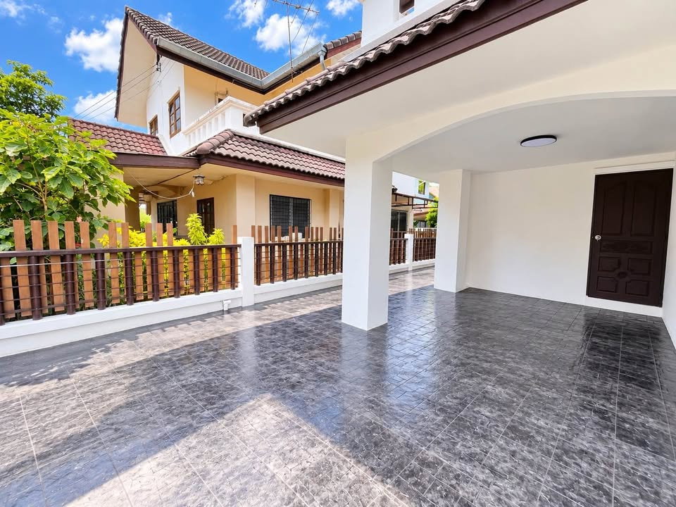 รูป 🏡🔥 บ้านใหญ่ 254 ตร.ม. ราคาไม่ถึง 3 ล้าน! 📍 หมู่บ้านขวัญเวียง หางดง เชียงใหม่ 📞063-664-9056 เมย์ - รูปที่ 5/5