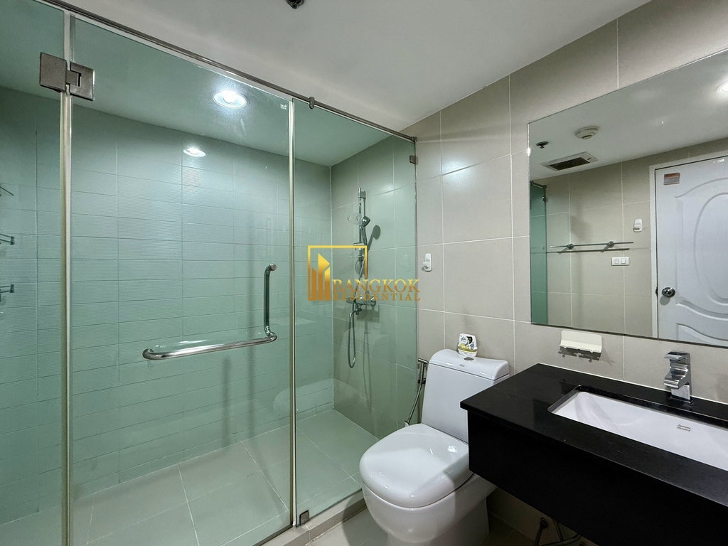รูป Belle Grand | Beautiful 3 Bedroom Condo in Rama 9 Area - BR10888CD - รูปที่ 16/35