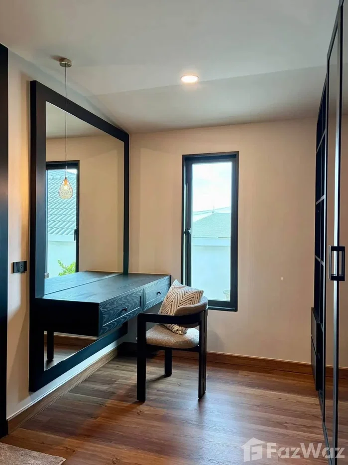 picture Beautifully Renovated Modern Pool Villa for Rent! 6895191 - 10/29