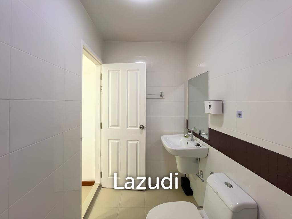 picture The Trust Condo 58 sqm Sea View on Floor 7 - 47/49