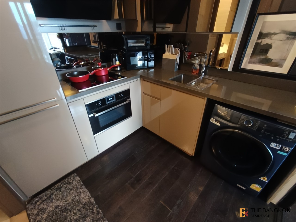 picture Park Origin Thonglor Condo in Business District - 1/10