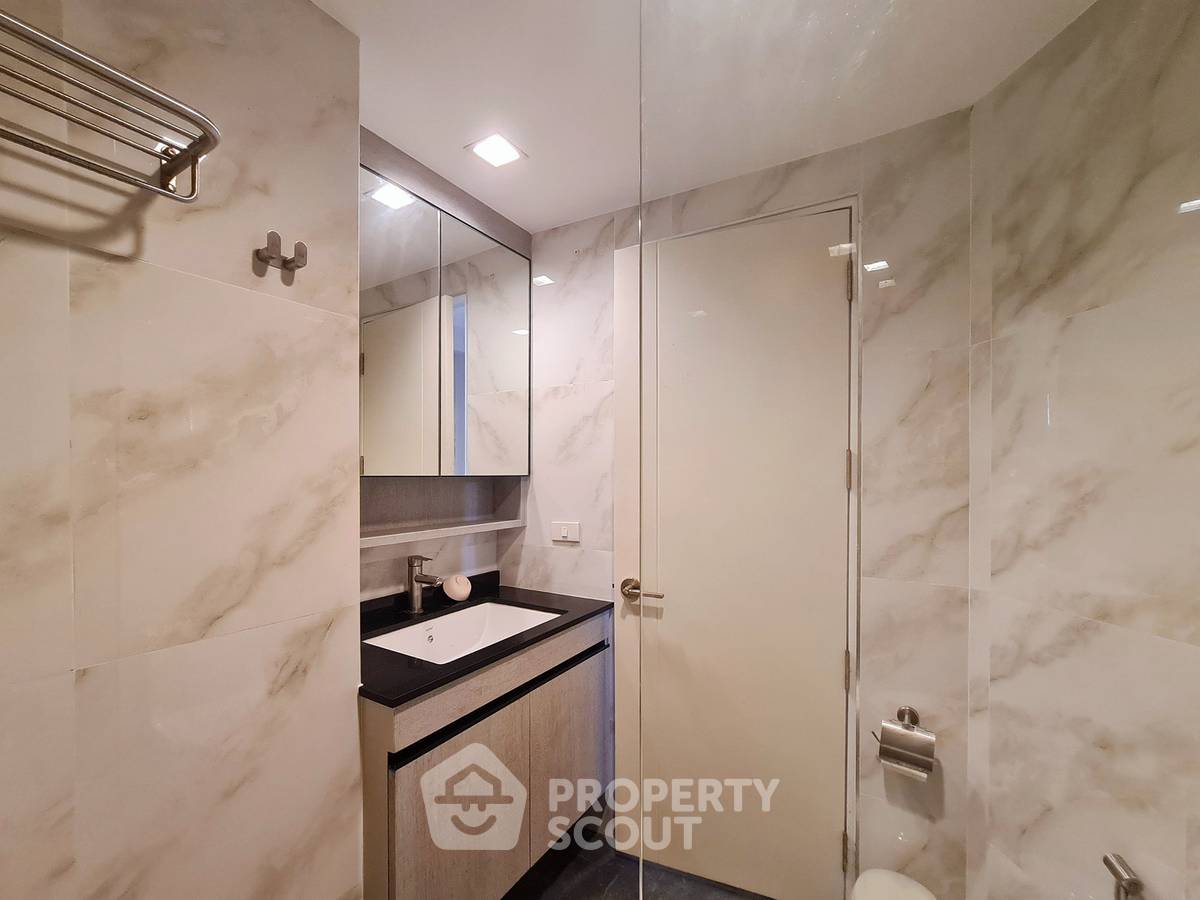 picture Pet-Friendly 3-BR Asoke Tower For Sale Near MRT Phetchaburi (ID 2988621) - 28/30