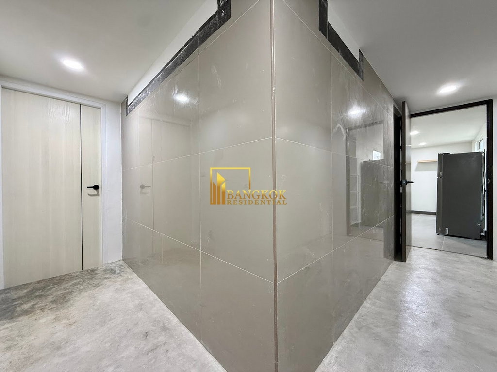 รูป Stylish 3 Bedroom House For Rent in Popular Ekkamai Area - BR8348SH - รูปที่ 5/36