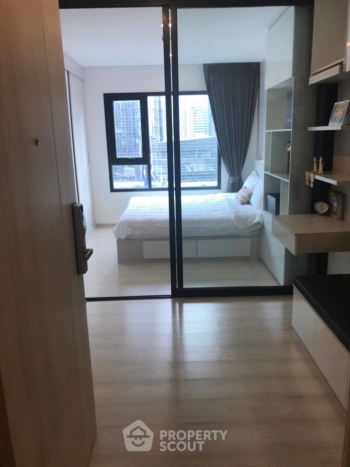 picture 1-BR Life Asoke, 30 Sqm Near ARL Makkasan (ID 1907942) - 9/10