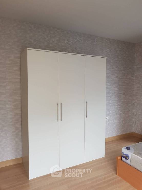 picture Pet-Friendly 2-BR Condo For Sale At The Kith Tiwanon (ID 402283) - 5/15