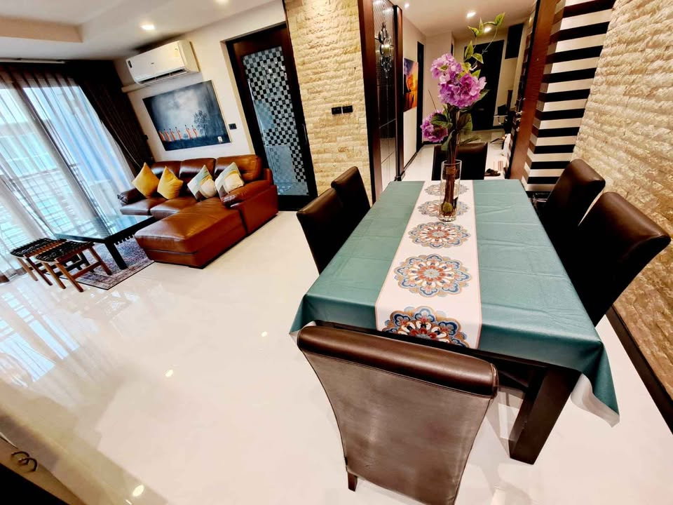 รูป +++เช่าด่วน+++ Avenue 61 ** 2 ห้องนอน 107 ตร.ม. แต่งครบพร้อมเข้าอยู่!!! - รูปที่ 3/20