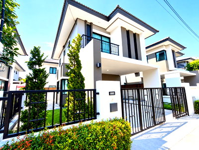 Houses for sale Tesco Lotus Salaya : Greenery Tiwa Pinklao - Sai 5 / 3 Bedrooms #HPHU127