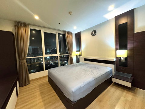 📍 𝐏-𝟏𝟑𝟗𝟔𝟗𝟗 | FOR RENT The Complete Narathiwas Near BRT Thanon Chan 𝟐𝟐,𝟎𝟎𝟎 THB/mo. | Line ID: @easycondoplus | 099-229-6397