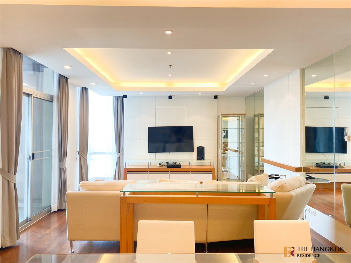 picture Convenient Travel, Great Value per Square Meter Grand Langsuan near BTS Ratchadamri - 7/10