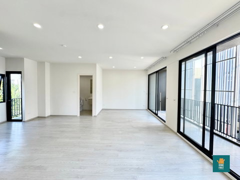 Rent Nue Hybe สุขสวัสดิ์ 22 ตร.วา 4 ชั้น 55,000 บาท