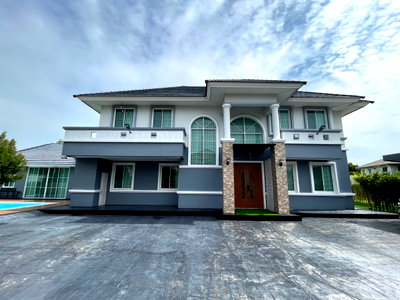 เช่าบ้านเดี่ยว กรุงเทพมหานคร : ให้เช่า Luxury Private Pool Villa ออเงิน–รามอินทรา | ที่ดิน 1 ไร่ | 5 ห้องนอน 6 ห้องน้ำ | สระว่ายน้ำส่วนตัว | พร้อมเข้าอยู่