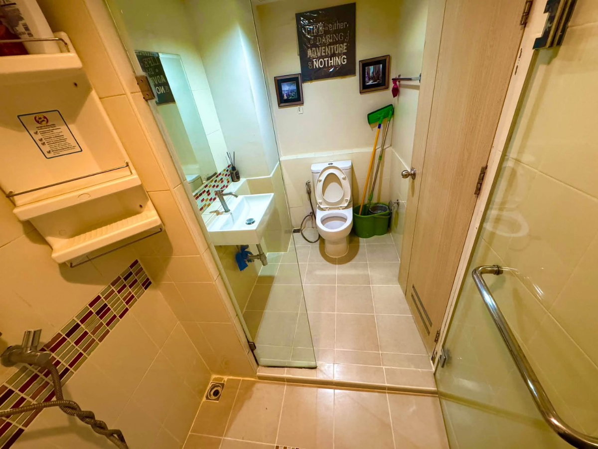 picture for sell 2 bedroom Msociety condo - 9/16