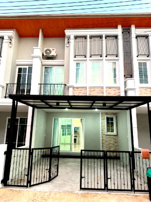 เช่าทาวน์โฮม ถนนพหลโยธิน : 🏠✨ ให้เช่า ทาวน์โฮม 2 ชั้น โกลเด้น ทาวน์ วิภาวดี-รังสิต 4 ห้องนอน 3 ห้องน้ำ ทำเลติดถนนพหลโยธิน ซอยคลองหลวง 10