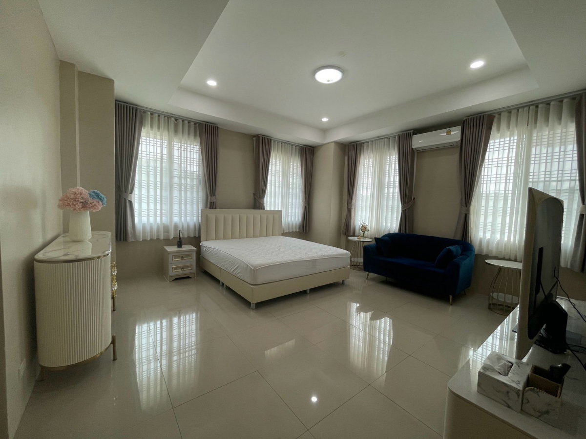 รูป ให้เช่า Luxury Private Pool Villa ออเงิน–รามอินทรา | ที่ดิน 1 ไร่ | 5 ห้องนอน 6 ห้องน้ำ | สระว่ายน้ำส่วนตัว | พร้อมเข้าอยู่ - รูปที่ 30/30