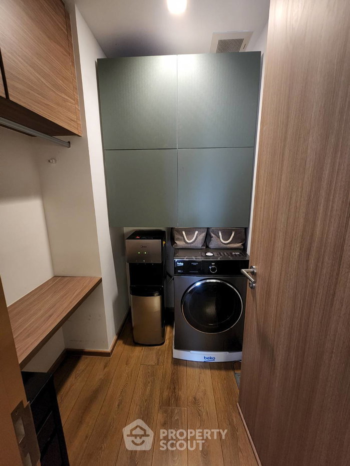 picture 18th-Floor 3-BR Condo At Noble Be 33 Near BTS Phrom Phong (ID 1956615) - 18/23