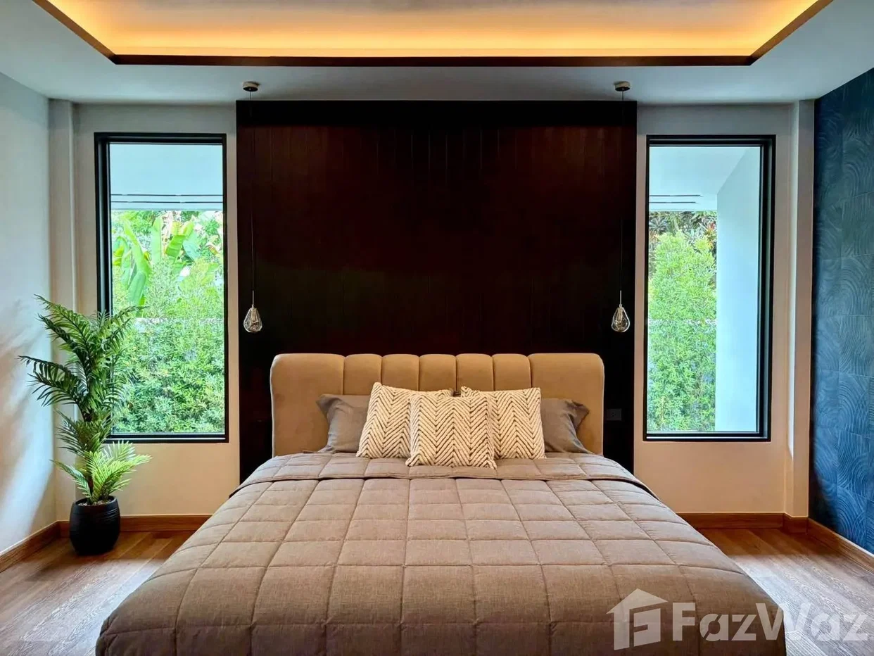 picture Beautifully Renovated Modern Pool Villa for Rent! 6895191 - 16/29