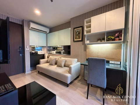 🍀🍀 Modern condo💙ให้เช่า📌 Rhythm 44/1 (Line:@rent2022) BTS พระโขนง✨พร้อมเข้าอยู่ 🔖 A08890