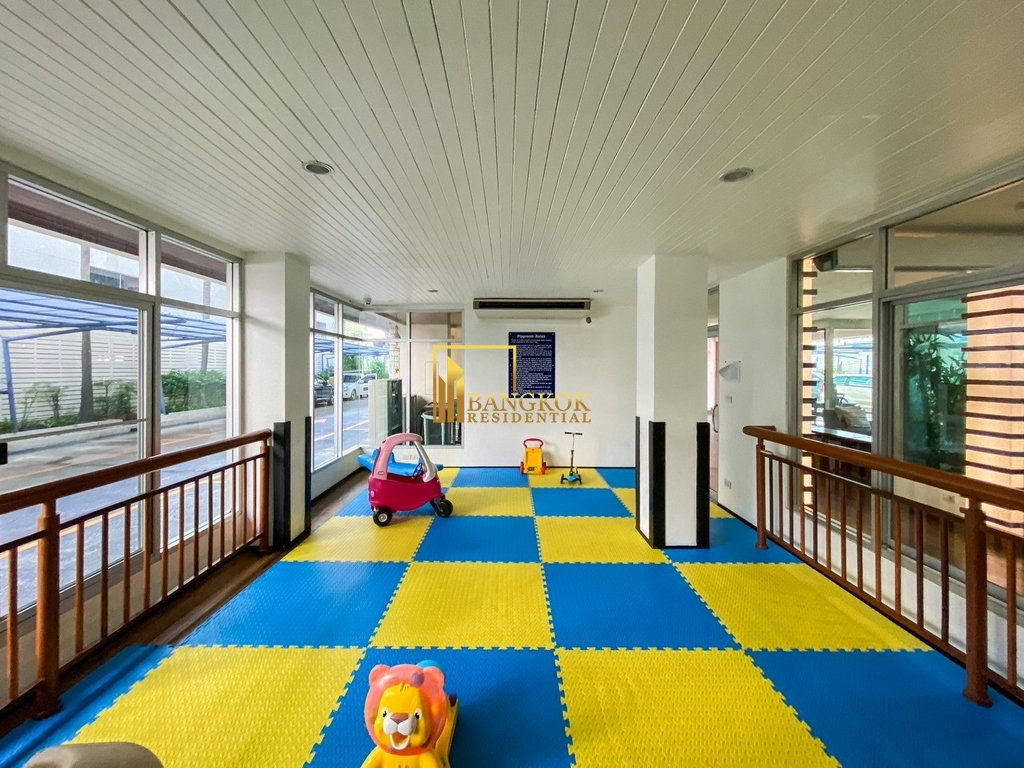 รูป Beautiful 4 Bedroom Apartment in Central Sathorn - BR0722AP - รูปที่ 41/44