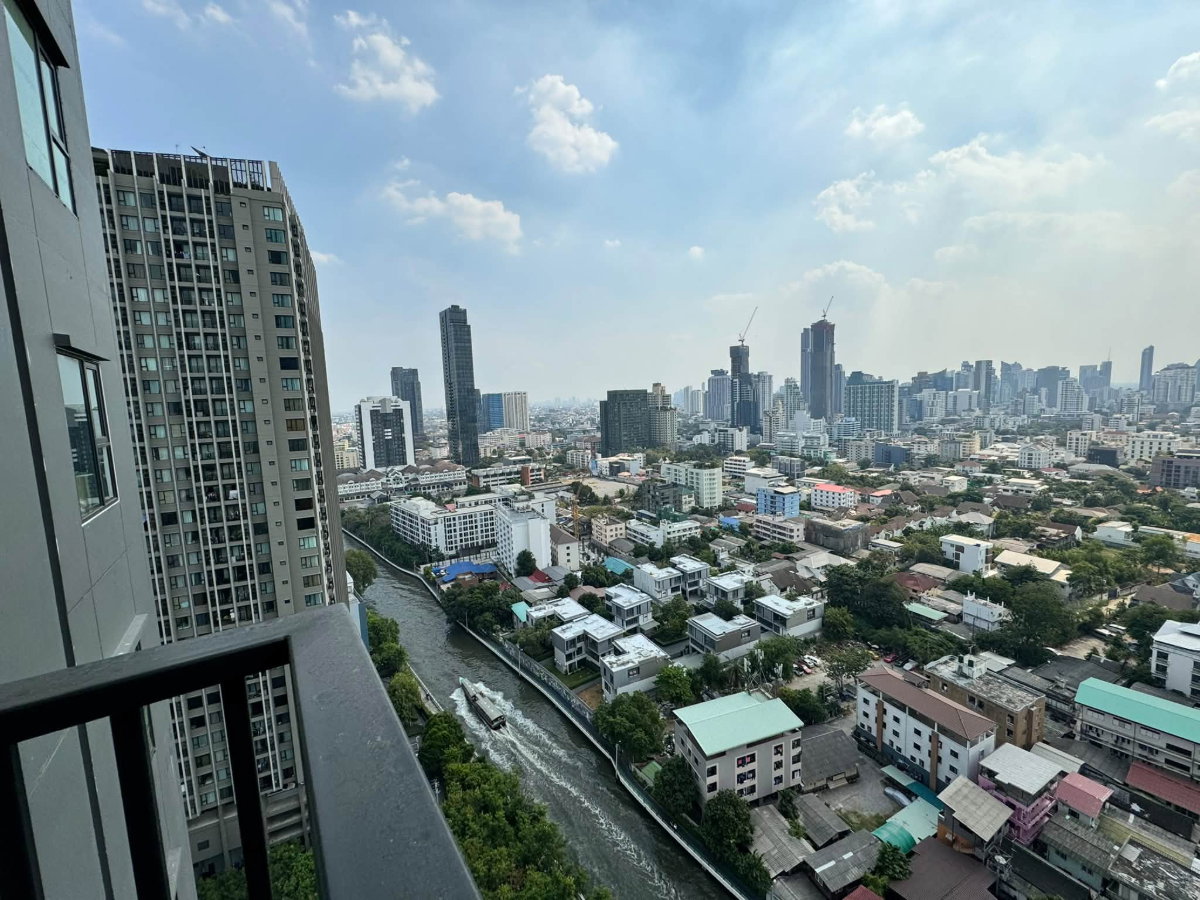 picture For  rent  THE BASE Phetchaburi - Thonglor 🔴🔴 - 15/16