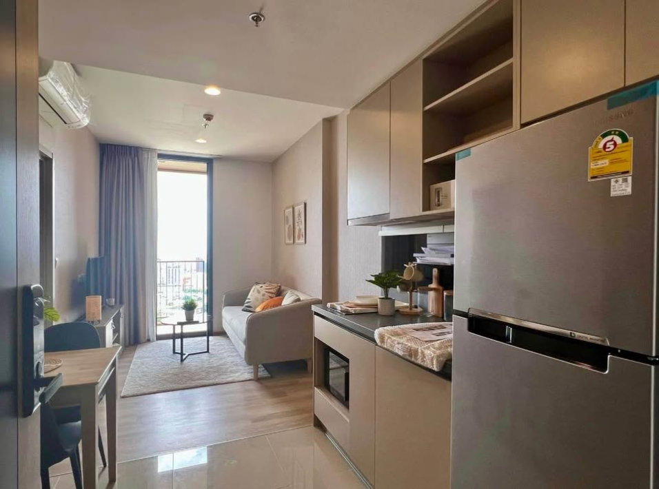 รูป Condo for rent at OKA Haus ห้องใหม่ไม่เคยปล่อยเช่า 1bedroom/1bathroom / Size 35 Sqm 41st Floor, Facing East. Bathtub unit. - รูปที่ 1/6