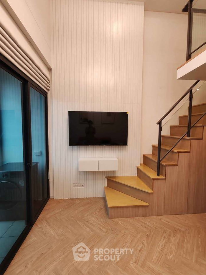 picture 1-BR Condo at Landmark @MRTA Station in Bang Kapi (ID 3454977) - 10/30