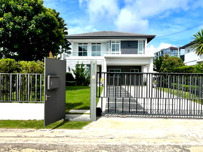Houses for rent Phuket : Modern 4 bed 6 bath home for rent Siwalee ECL #211