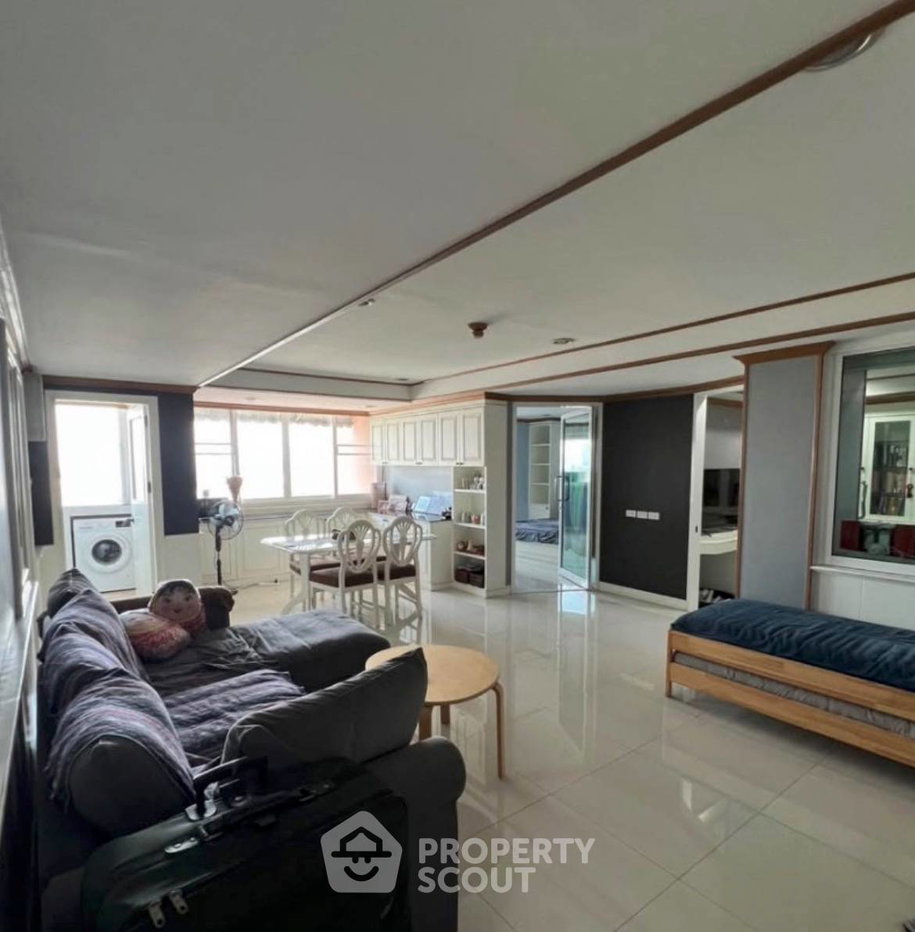 รูป คอนโด 3 ห้องนอน 114 ตร.ม. Sribumpen Condo Home ใกล้ MRT คลองเตย (ID 3231680) - รูปที่ 1/10