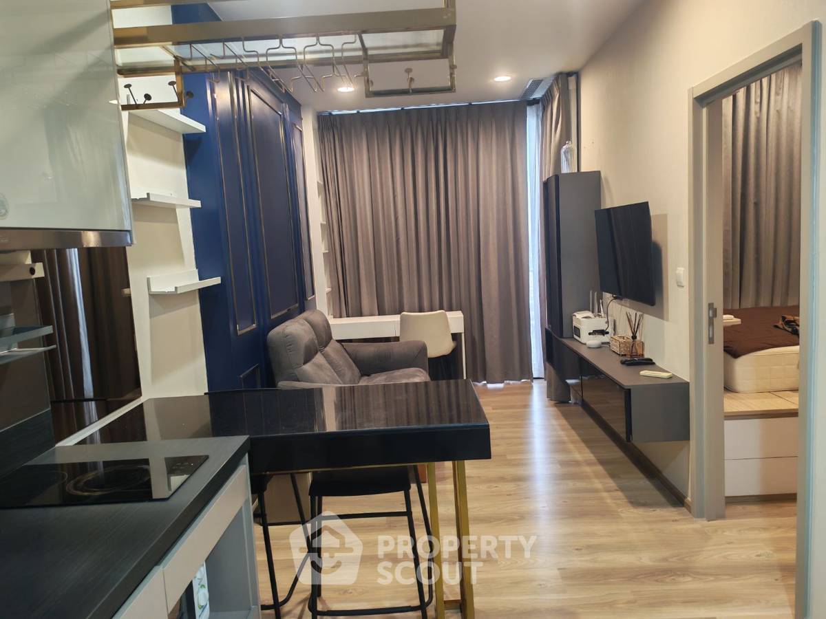 รูป ห้องนอน 1 ห้อง ชั้น 19 Oka Haus Sukhumvit 36 BTS Thong Lor (ID 1526765) - รูปที่ 1/17
