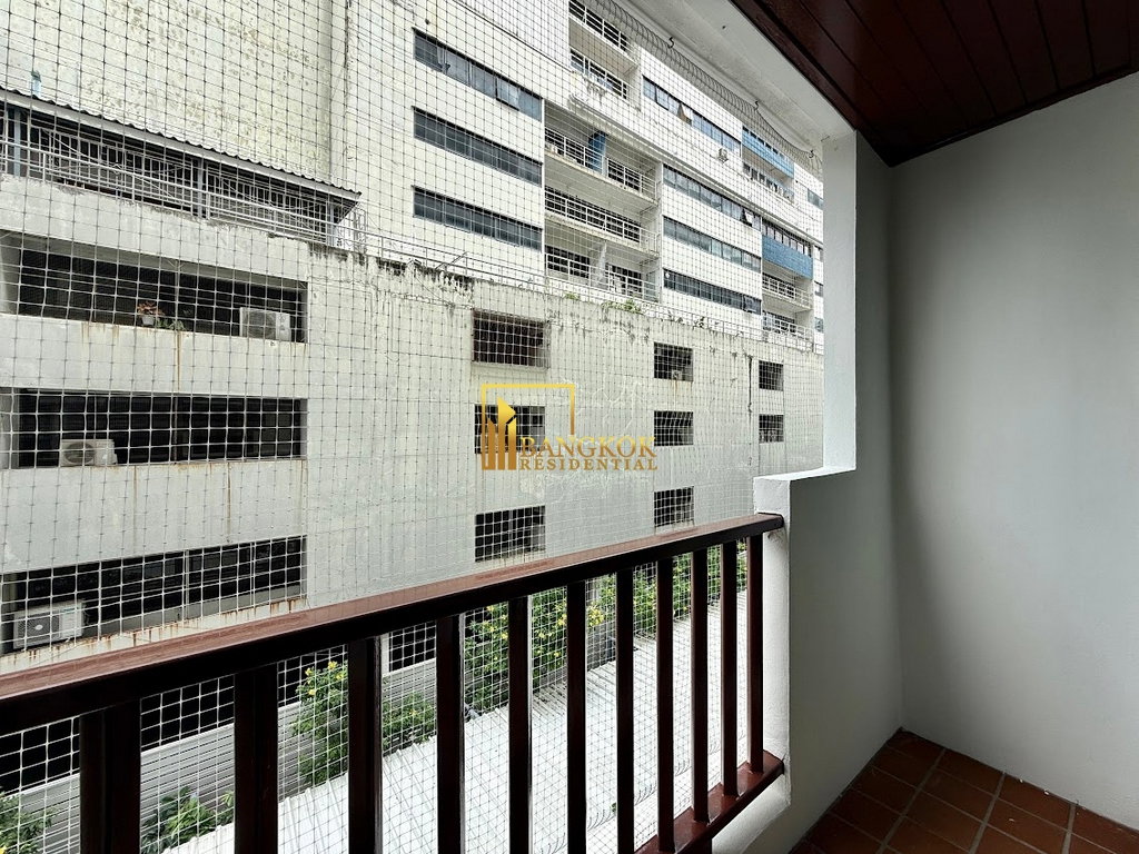 รูป Beautiful 4 Bedroom Apartment in Central Sathorn - BR0722AP - รูปที่ 26/44