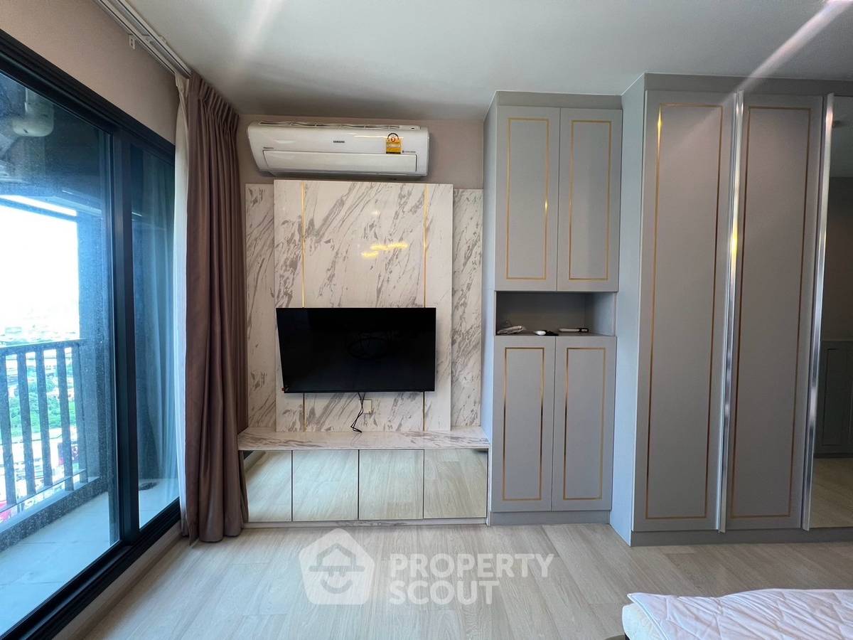 picture Studio Condo at Life One Wireless near BTS Phloen Chit (ID 3452687) - 9/20