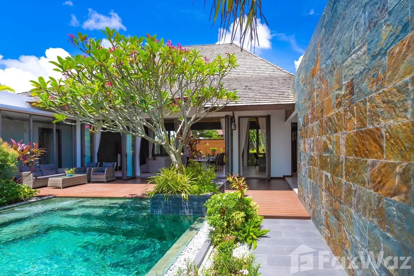 picture Luxury 4 Bedrooms Pool Villa 1927177 - 5/6
