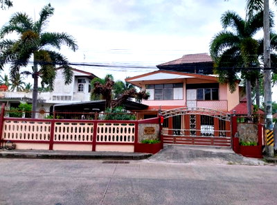 บ้านเดี่ยว ศรีสะเกษ : 🏡 ขายบ้านหลังใหญ่ ทำเลดี กลางใจเมืองศรีสะเกษ 🏡