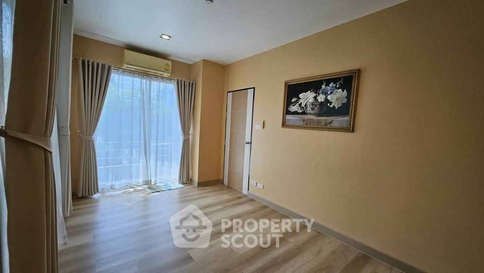 picture 1-BR Condo at One Plus Bussiness Park 2 close to KhumKhanToke (ID 3454089) - 4/6