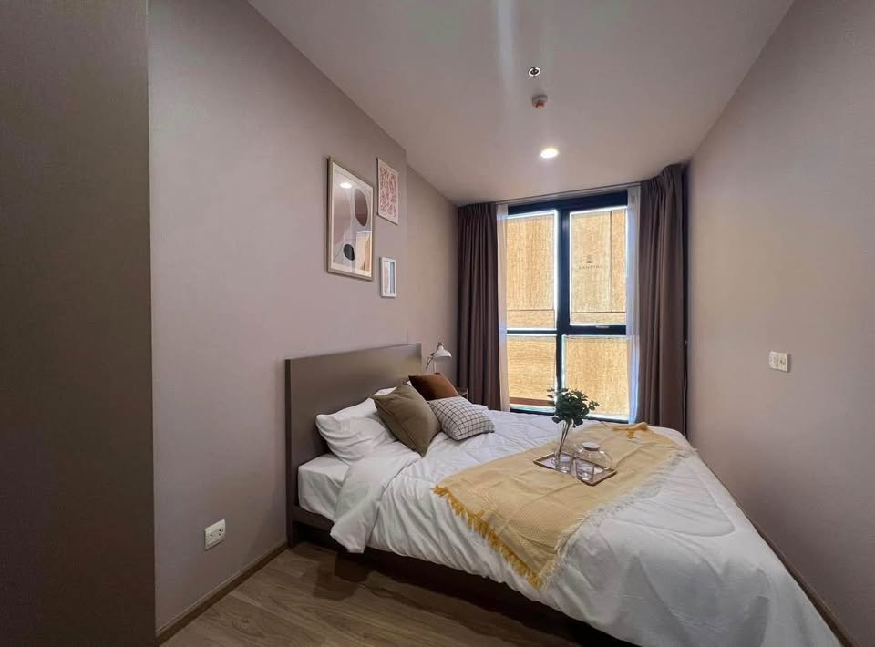รูป Condo for rent at OKA Haus ห้องใหม่ไม่เคยปล่อยเช่า 1bedroom/1bathroom / Size 35 Sqm 41st Floor, Facing East. Bathtub unit. - รูปที่ 3/6