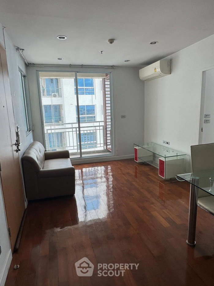 picture 22nd-Floor 1-BR 100m To BTS Surasak At Baan Siri Silom (ID 3388304) - 1/6