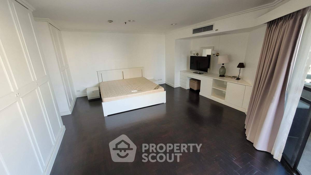 รูป ใกล้ BTS พร้อมพงษ์ 200 ม. | คอนโดสามห้องนอน Baan Suanpetch Condominium (ID 3456825) - รูปที่ 7/22
