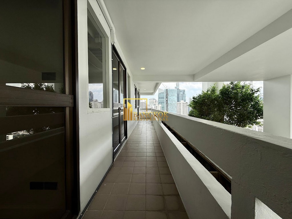 รูป Crystal Garden - Superb 3 Bedroom Condo in Popular Project - BR16401CD - รูปที่ 7/33