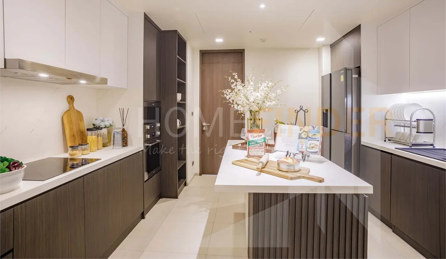 รูป Raveevan Space 3 ห้องนอน ให้เช่า - รูปที่ 2/8