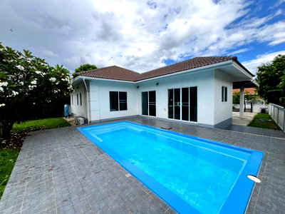 เช่าบ้านเดี่ยว เชียงใหม่ : 🏡 ให้เช่าพูลวิลล่าหลังใหญ่ พื้นที่กว้าง ในโครงการรอยัลวิลล์ หางดง ✨
