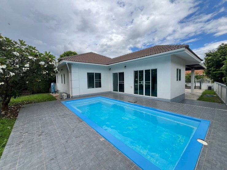 รูป 🏡 ให้เช่าพูลวิลล่าหลังใหญ่ พื้นที่กว้าง ในโครงการรอยัลวิลล์ หางดง ✨ - รูปที่ 1/16
