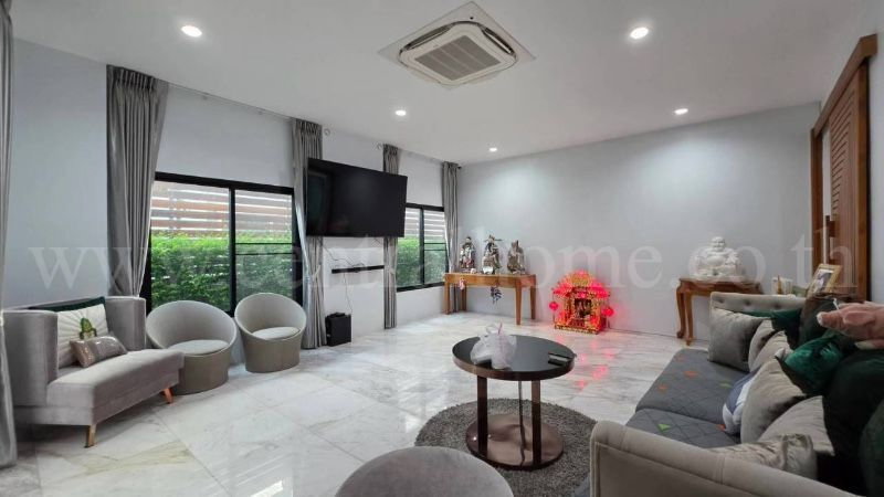 รูป บ้านเดี่ยว 2 ชั้น เซนโทร พหล - วิภาวดี 1 ตกแต่งครบพร้อมอยู่ เดินทางสะดวกมาก - รูปที่ 10/43