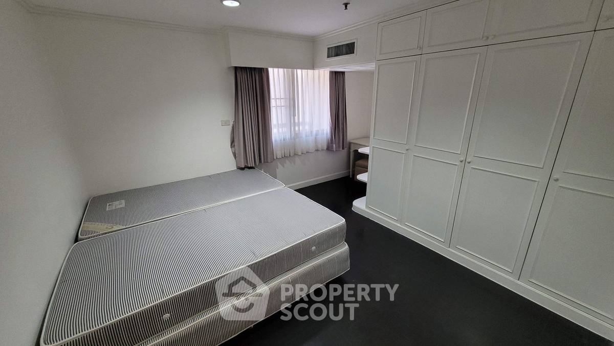 รูป ใกล้ BTS พร้อมพงษ์ 200 ม. | คอนโดสามห้องนอน Baan Suanpetch Condominium (ID 3456825) - รูปที่ 20/22