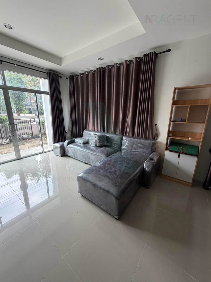 picture 📌 For Rent 2-story House VILLA NOVA THEPARAK 3 bedroom 3 bathroom - 2/8