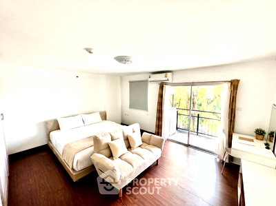 Condos for rent : 1-BR Condo at The Escape Condominium Sukhumvit 101/1 in Bang Chak (ID 3460209)